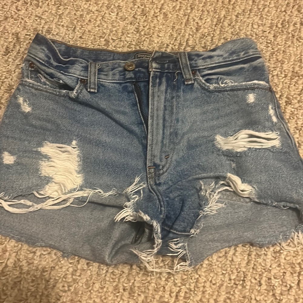 Abercrombie mom shorts
